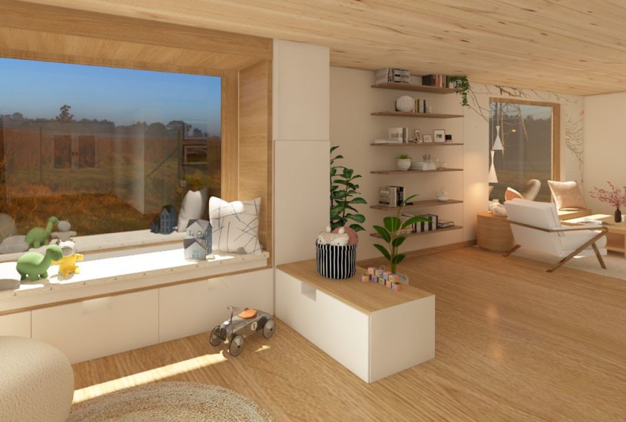 Helles Wohnzimmer mit großen Fenstern, Pflanzen und schlichten Möbeln aus Holz.